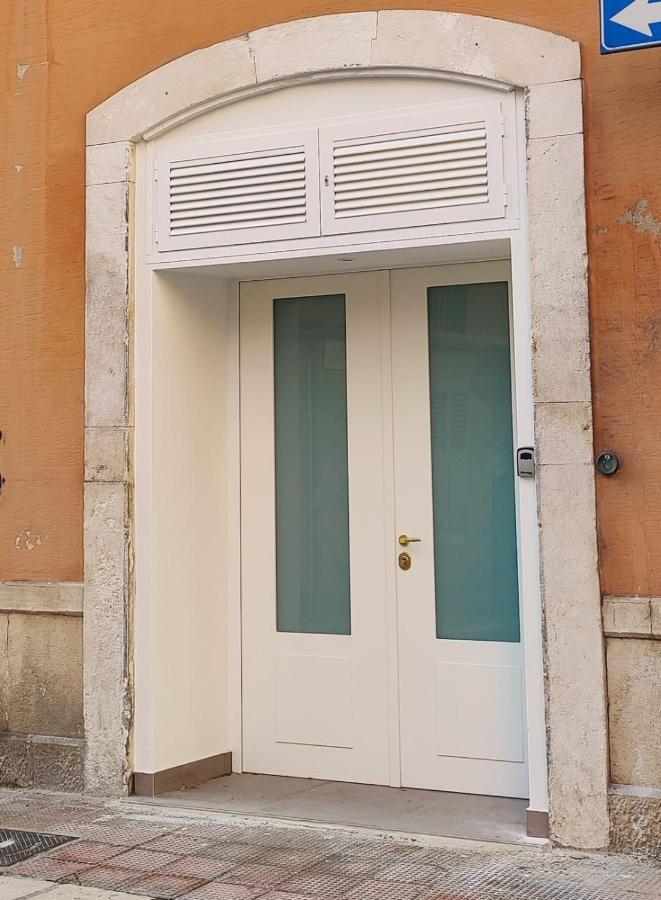 Seaside Sartoria Apartment Bari Exterior photo